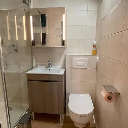 Apartment T2 30m2 Proche Plage, Renove Et Equipe Bormes-les-Mimosas